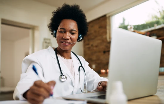 doctor-video-consult-for-travel-holiday-cancellation-certificate